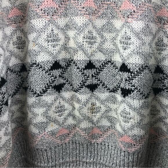 Vintage Jantzen Sweater - Picture 2 of 5